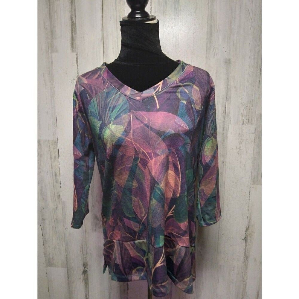 Soft Surroundings Women’s Tunic Top Size PM Floral V-neck 3/4 Sleeve